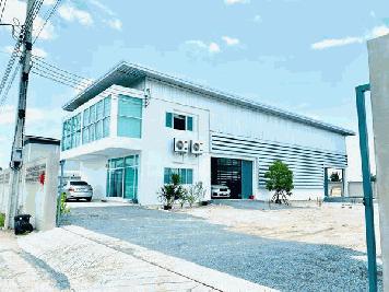 ขายถูก สร้างโรงงานใหม่+ที่ดิน อยู่ถนนบางบัวทอง-สุพรรณบุรี เข้าซอยเพียงแค่ 100 เมตร เขตจังหวัดนนทบุรี